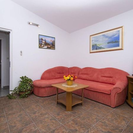 Apartment Meri Razanj With Sea View Ražanj Exterior foto