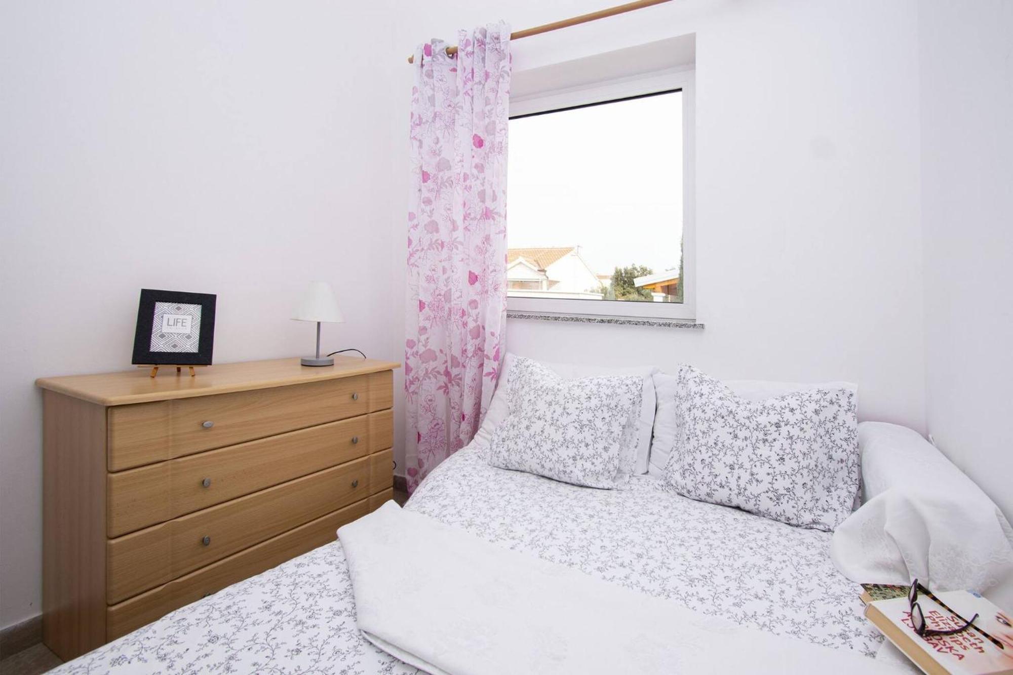 Apartment Meri Razanj With Sea View Ražanj Exterior foto